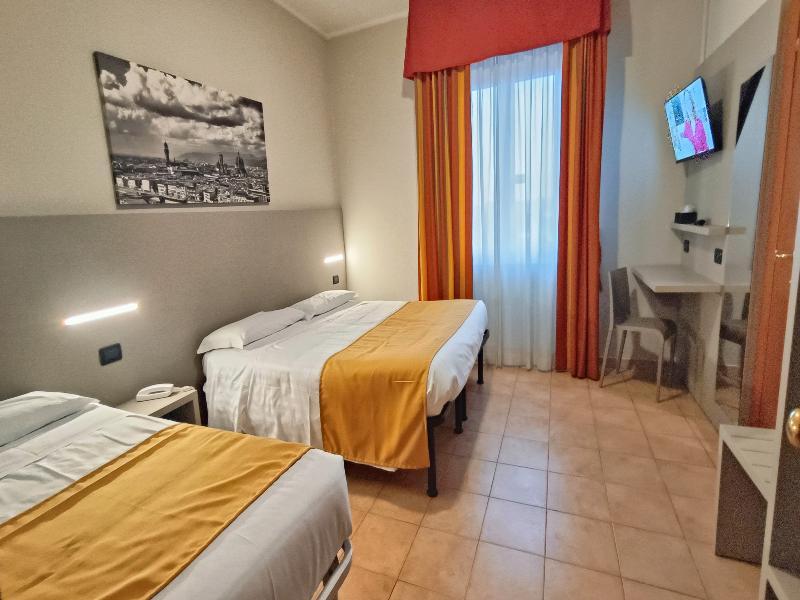 Hotel Valmarina image
