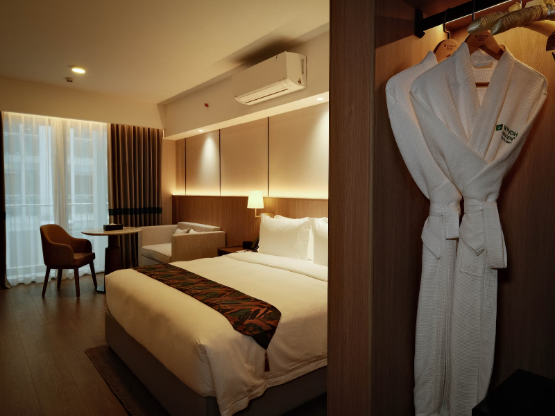 Wyndham Garden Manila Bay image