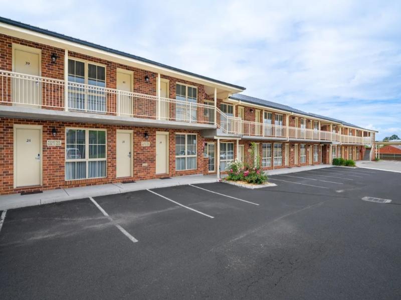 Heritage Inn Bathurst — general view