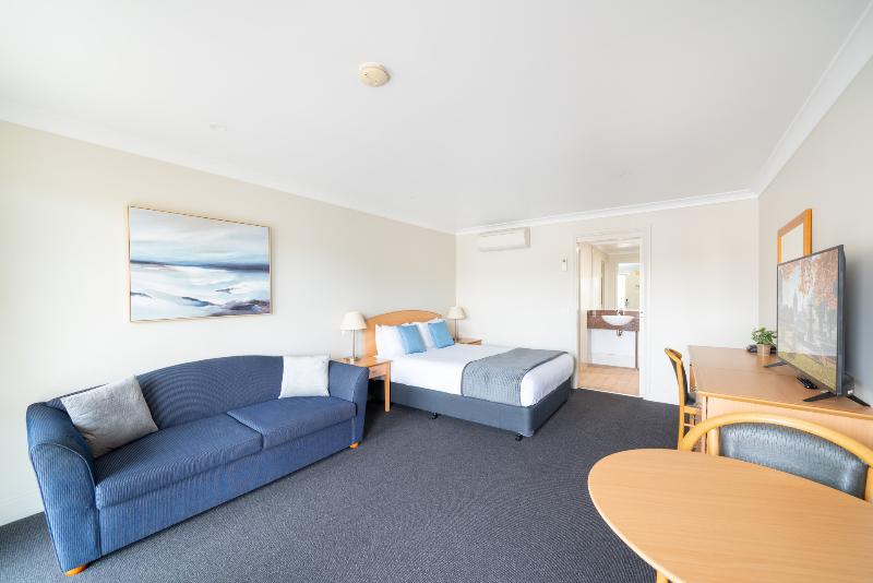 Heritage Inn Bathurst image