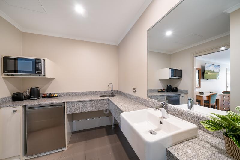 Heritage Inn Bathurst image
