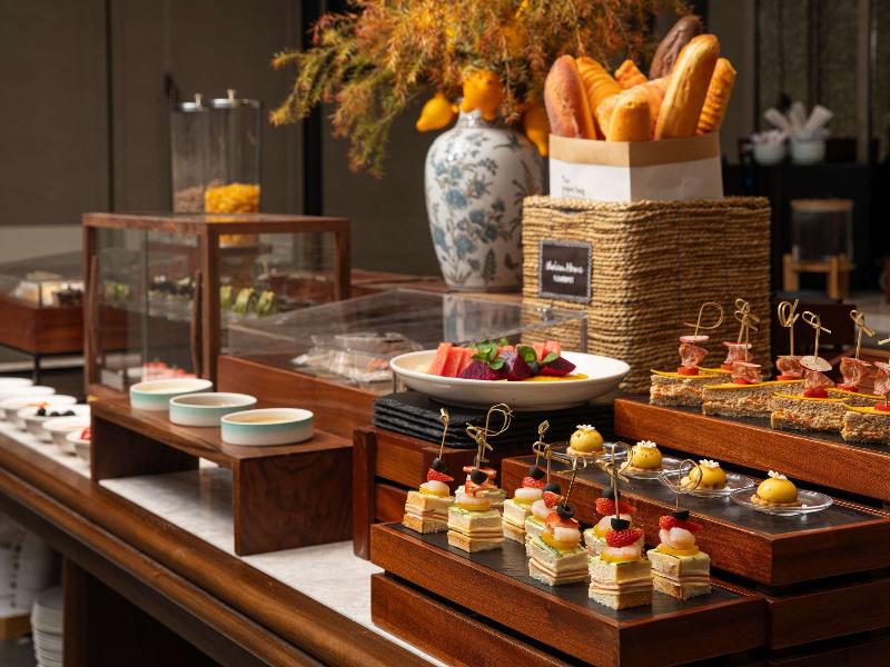 Mövenpick By Accor Shanghai People's Square image