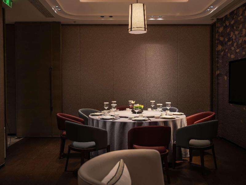 Mövenpick By Accor Shanghai People's Square image