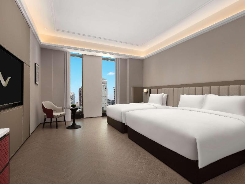 Mövenpick By Accor Shanghai People's Square image