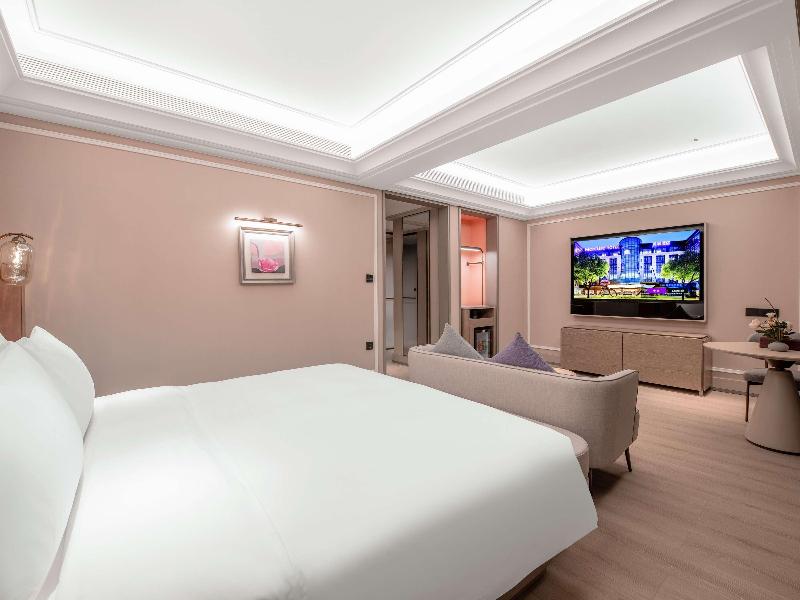Mercure Chongqing Times Paradise Walk image