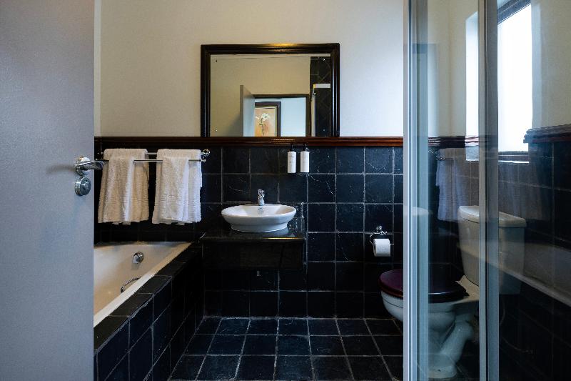 Basden Wood Hotel (rf) Pty Ltd image