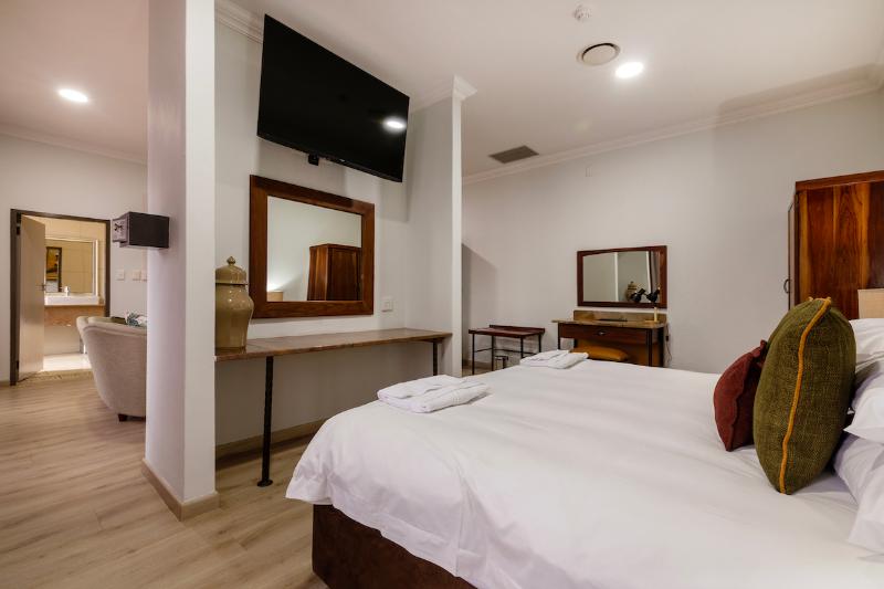 Basden Wood Hotel (rf) Pty Ltd image