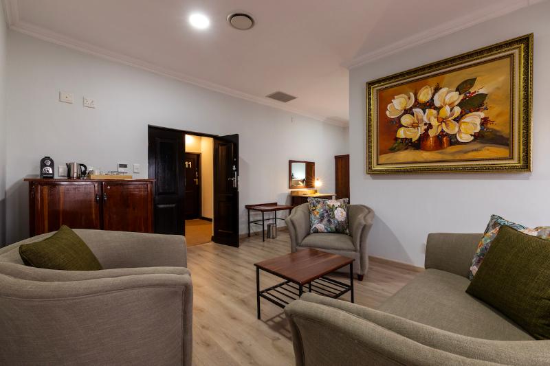Basden Wood Hotel (rf) Pty Ltd image
