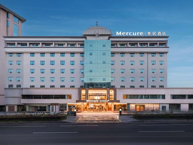 Mercure Zhangjiajie Tianmen Mountain image