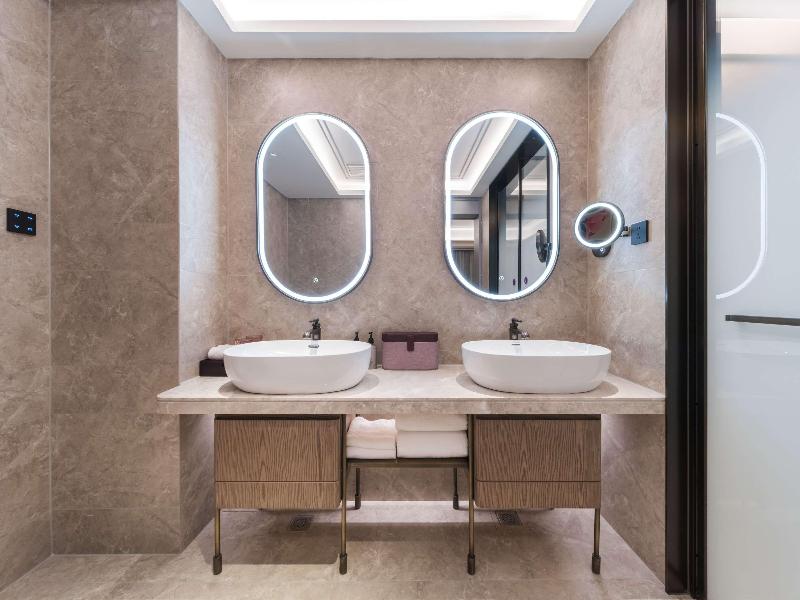 Mercure Zhangjiajie Tianmen Mountain image
