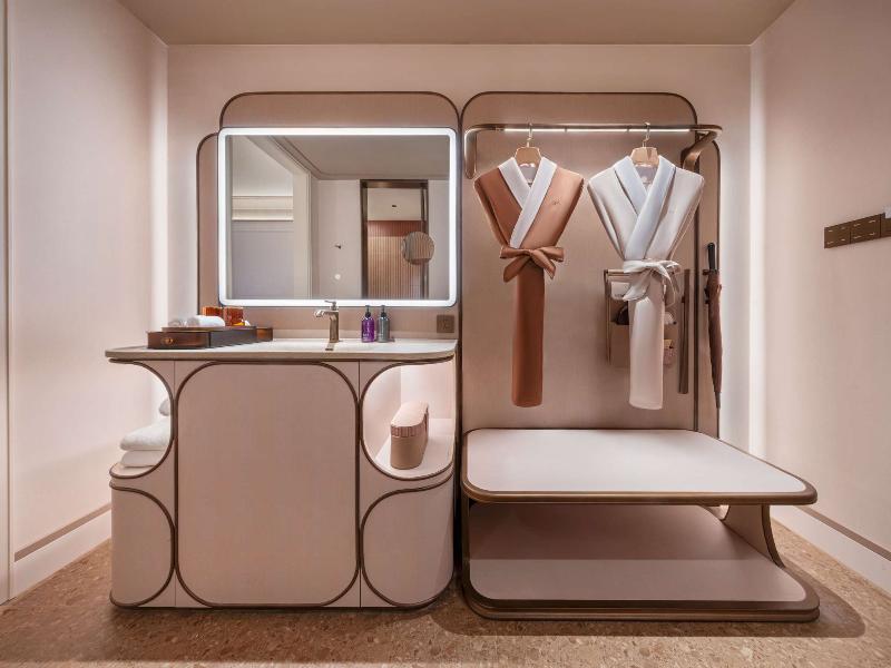 Mercure Hangzhou West Lake Yuquan image