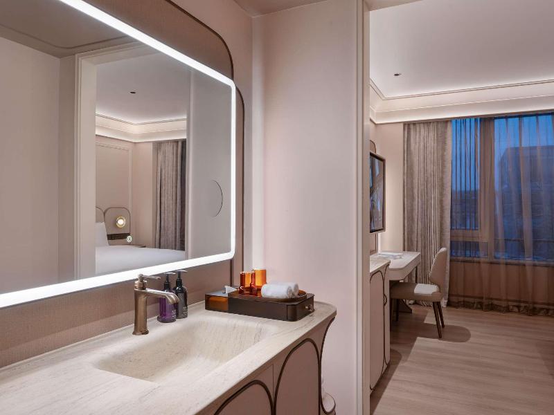Mercure Hangzhou West Lake Yuquan image