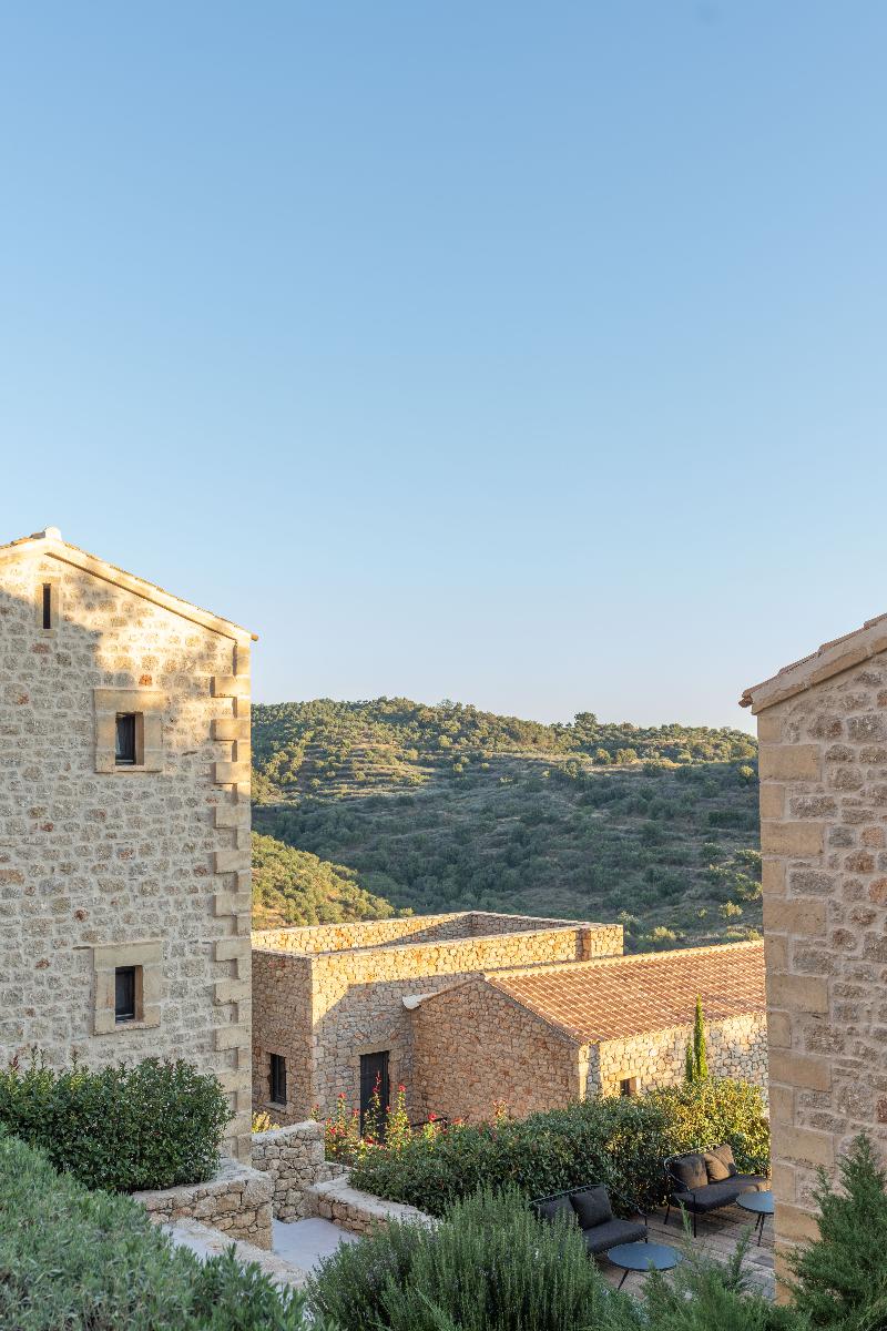 Alistos Hotel image