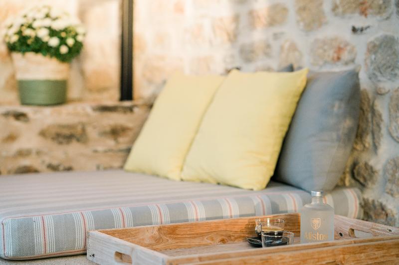 Alistos Hotel image
