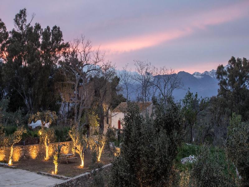 Alistos Hotel image