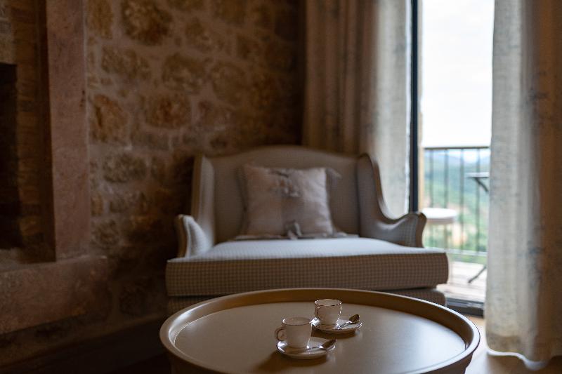 Alistos Hotel image