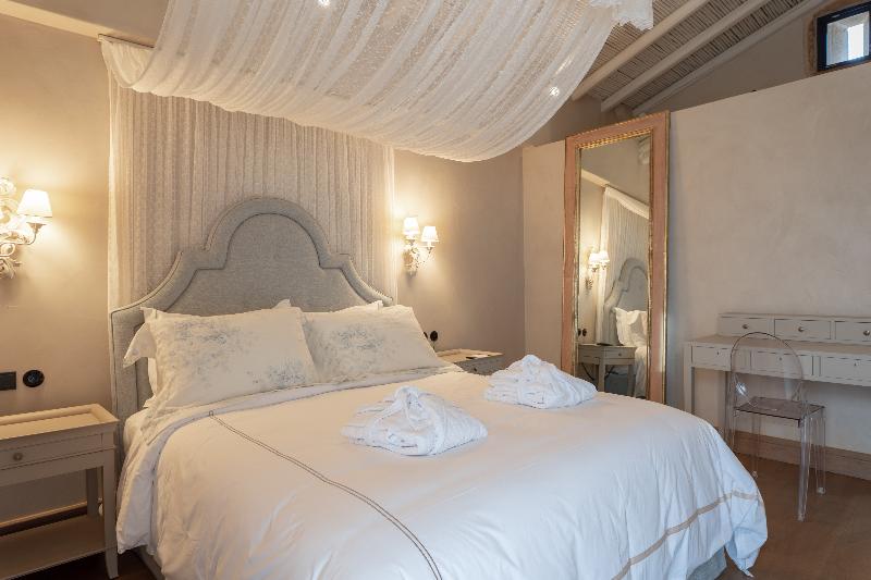 Alistos Hotel image