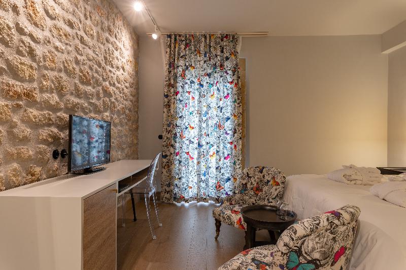 Alistos Hotel image