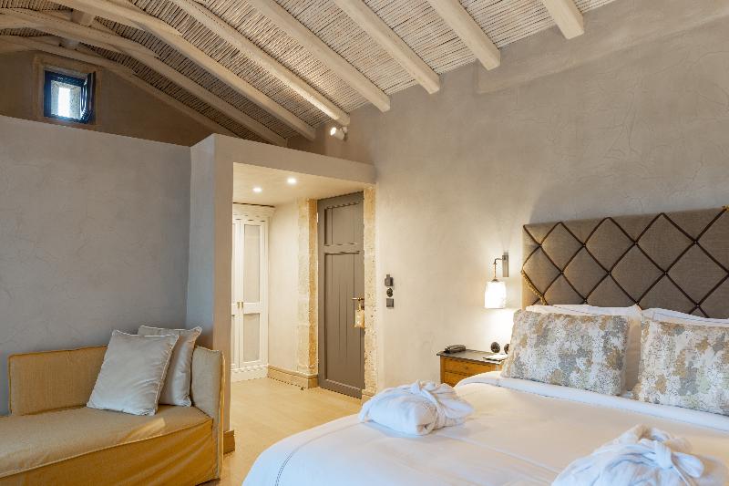 Alistos Hotel image