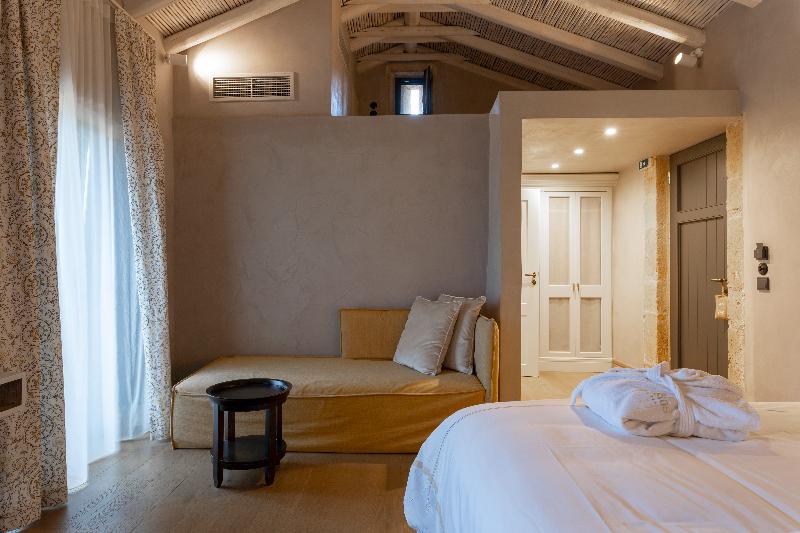 Alistos Hotel image