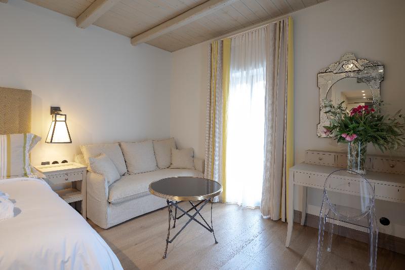 Alistos Hotel image