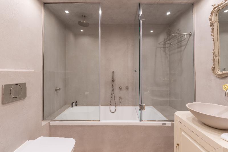 Alistos Hotel image
