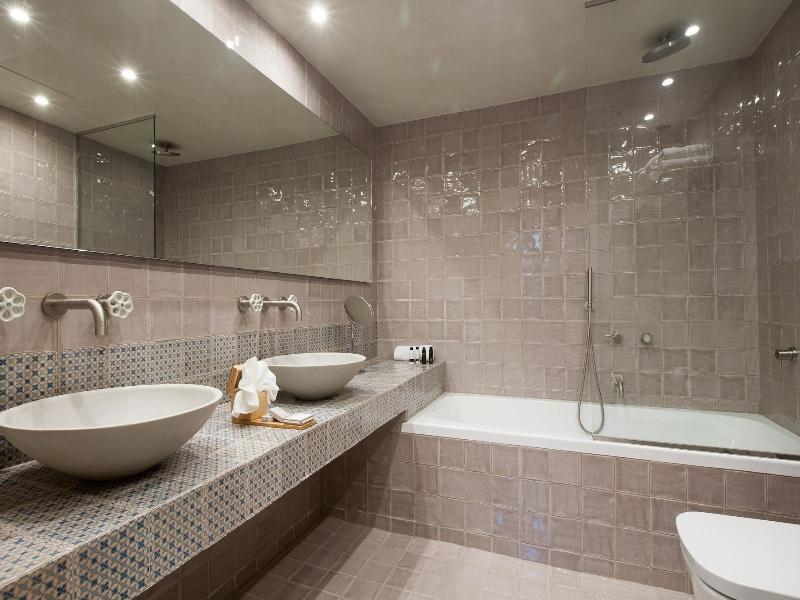 Alistos Hotel image