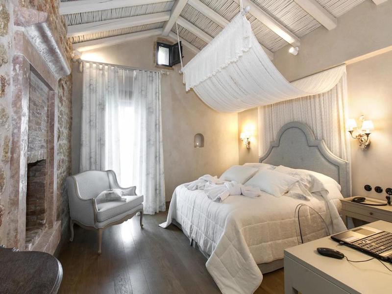 Alistos Hotel image