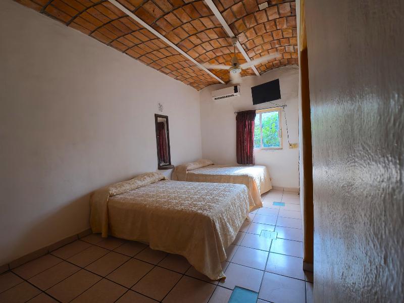 Bungalows Aldaz Rincón De Guayabitos image