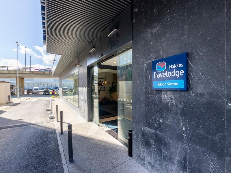 Travelodge Bilbao Sestao image