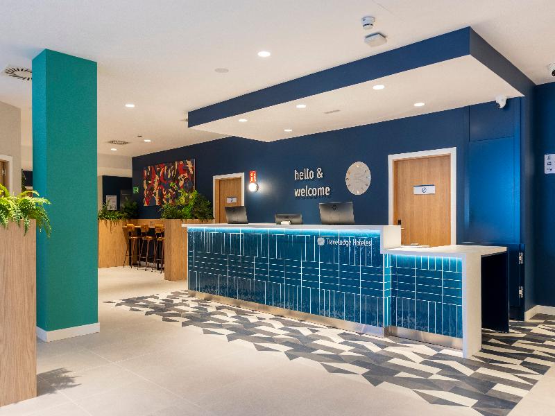 Travelodge Bilbao Sestao image