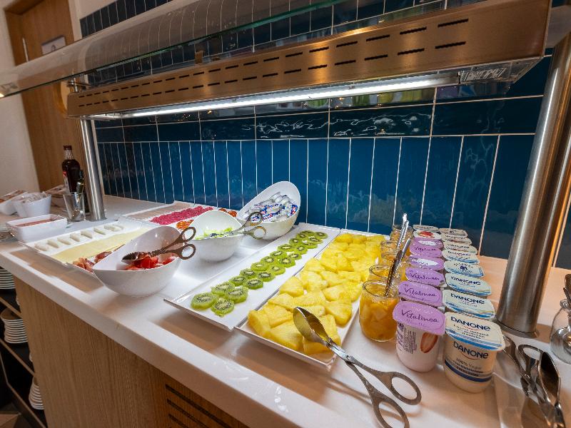 Travelodge Bilbao Sestao image