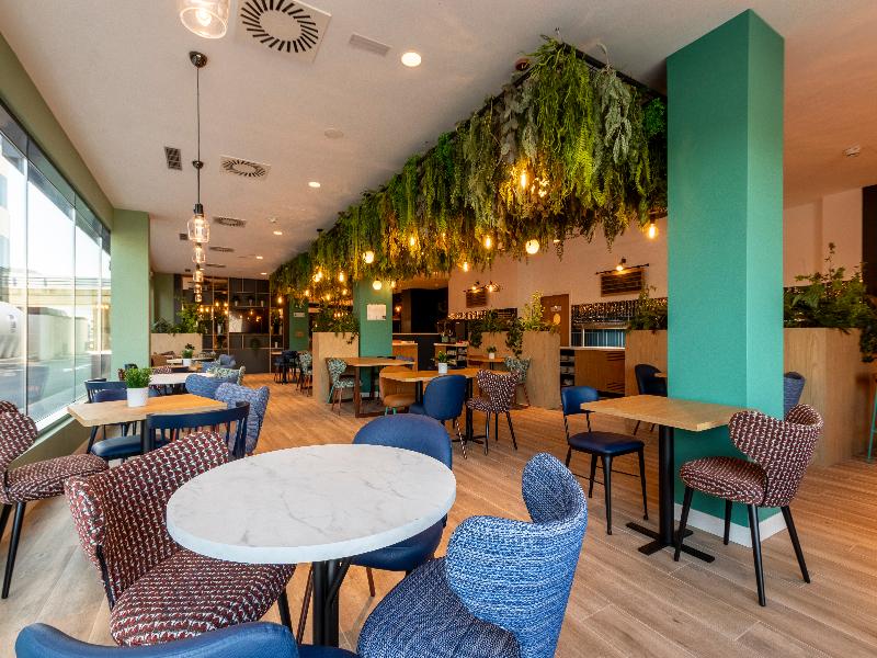 Travelodge Bilbao Sestao image