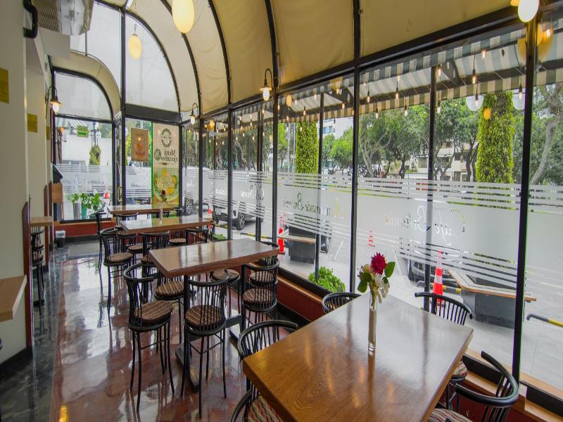 Hotel Britania San Borja image