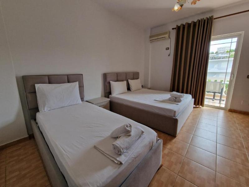 Black Pearl Hotel image