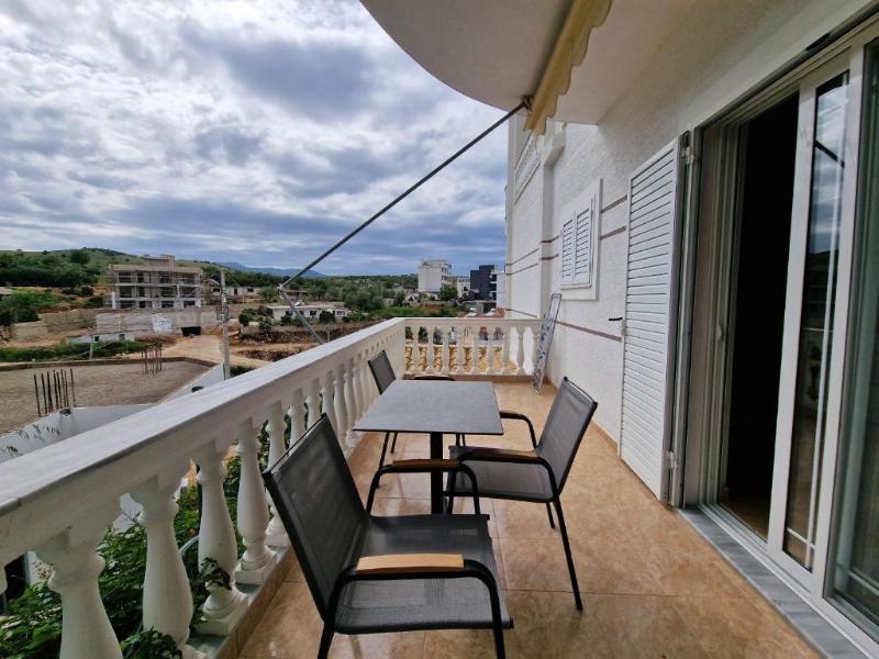 Black Pearl Hotel image