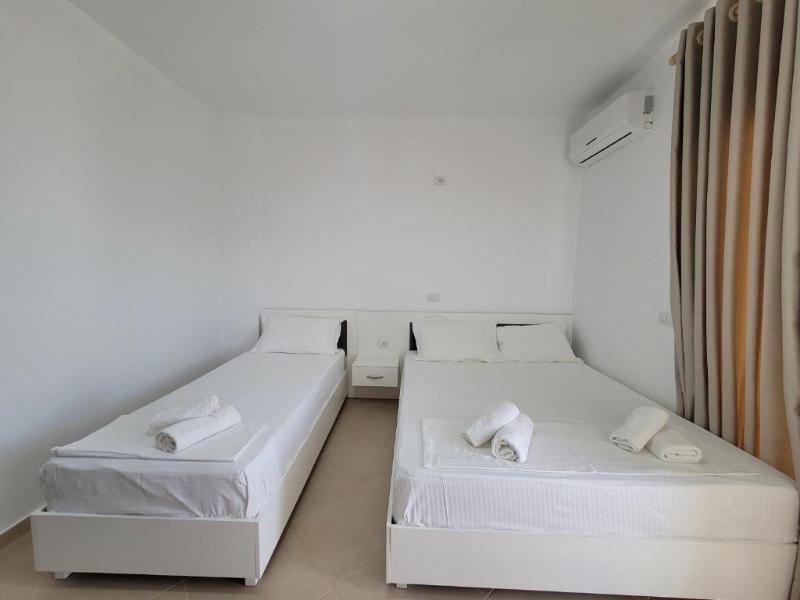 Black Pearl Hotel image