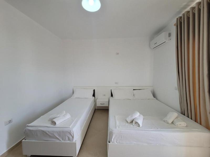 Black Pearl Hotel image