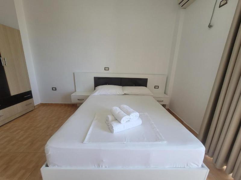 Black Pearl Hotel image