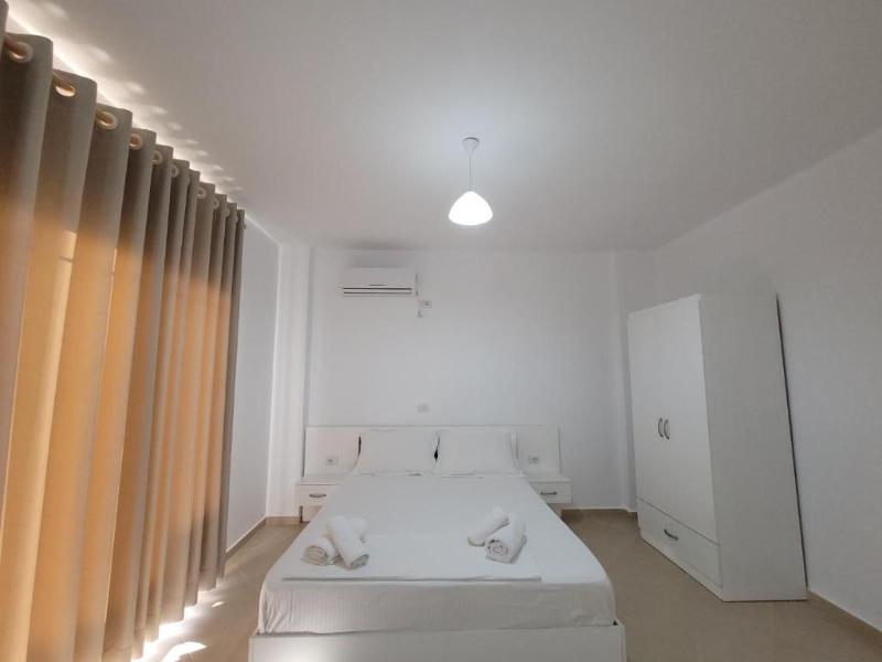 Black Pearl Hotel image