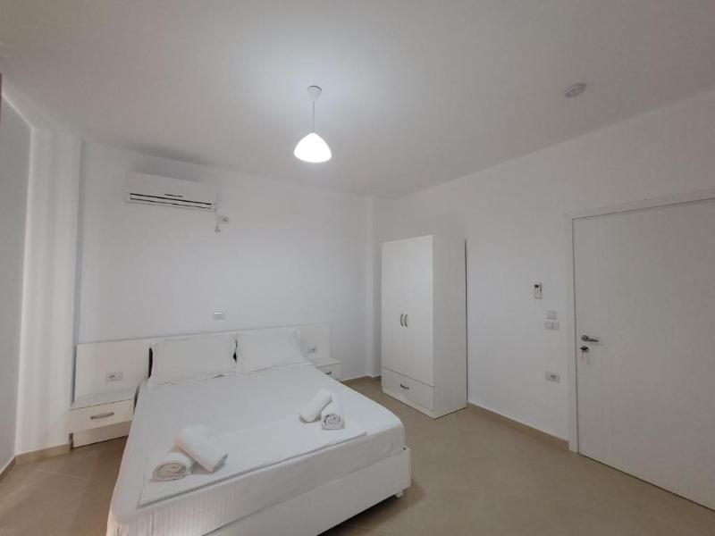Black Pearl Hotel image