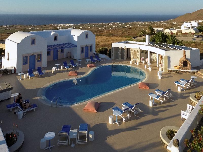 White Pearl Laokasti Suites image