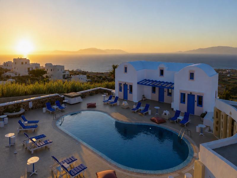 White Pearl Laokasti Suites image