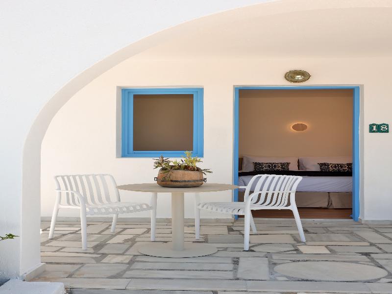 White Pearl Laokasti Suites image