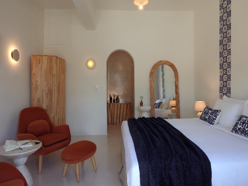 White Pearl Laokasti Suites image