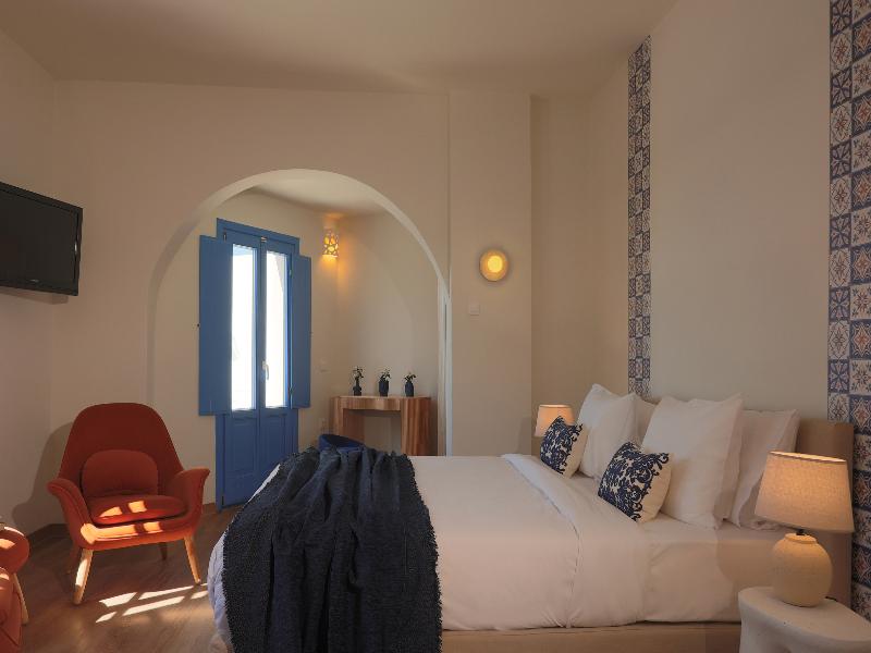 White Pearl Laokasti Suites image
