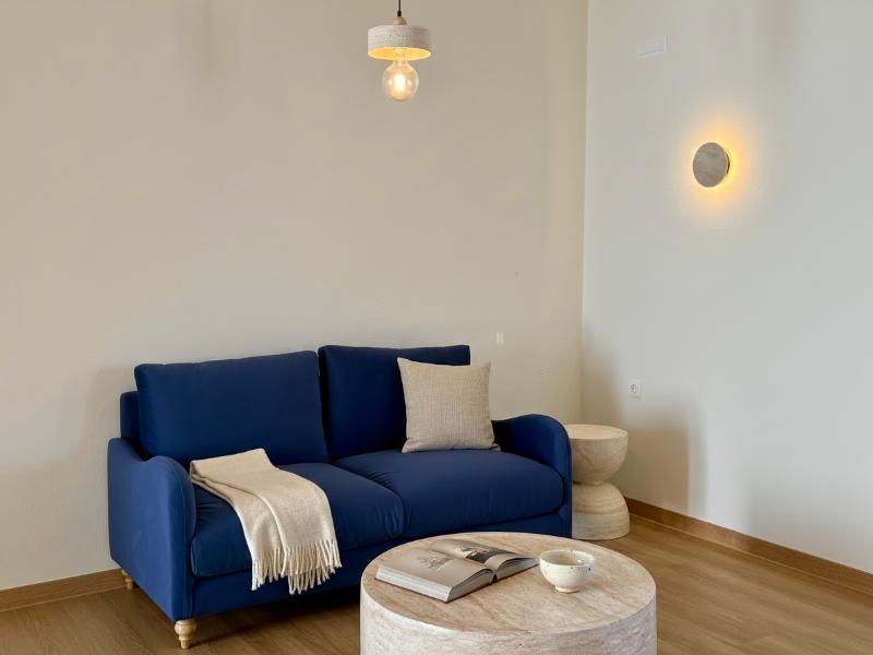 White Pearl Laokasti Suites image