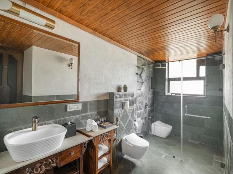 The White Resort And Spa Pawna image