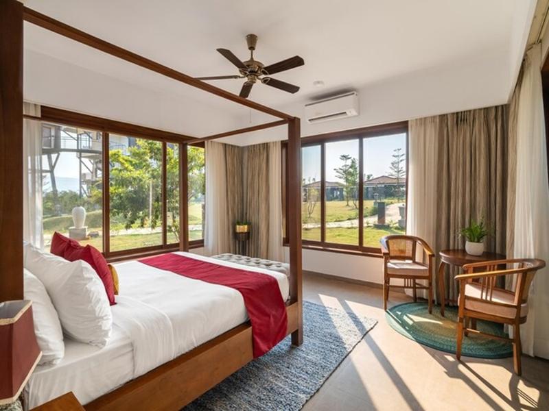 The White Resort And Spa Pawna image