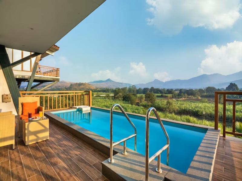 The White Resort And Spa Pawna image